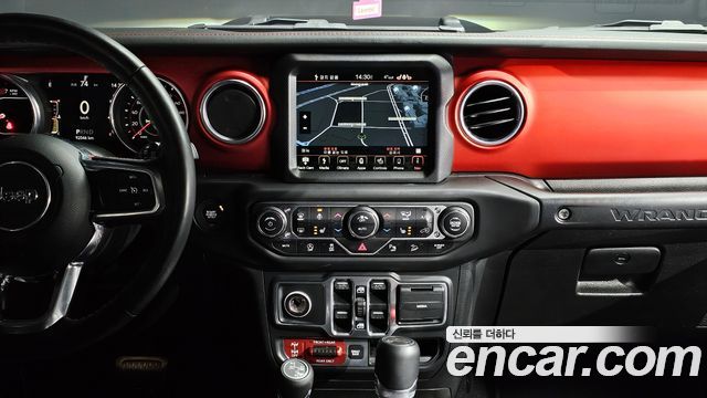 Jeep Wrangler 2018 — photo 15