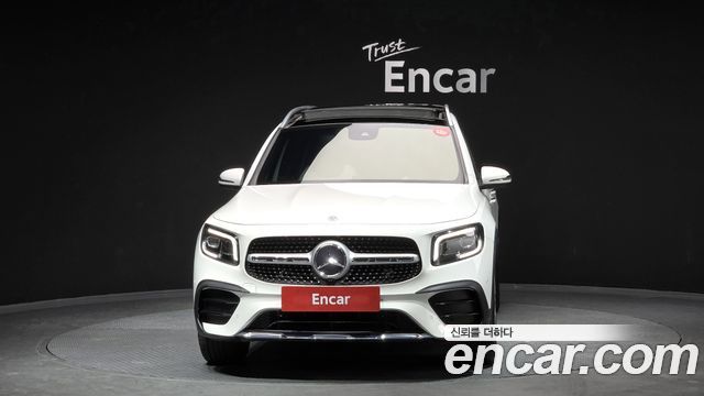 Mercedes-Benz GLB-Class 2021 — photo 3