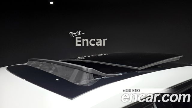 Land Rover Range Rover Evoque 2024 — photo 19