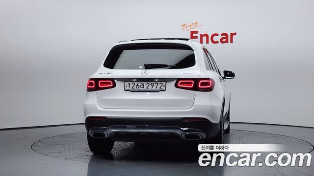 Mercedes-Benz GLC-Class 2020 — photo 4