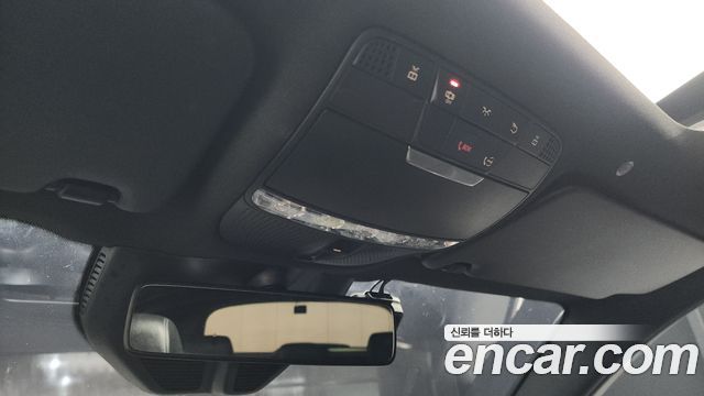 Mercedes-Benz GLC-Class 2020 — photo 17