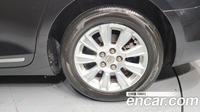 Chevrolet Korea Alpheon 2011 — photo 5