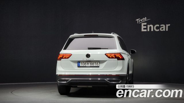 Volkswagen Tiguan 2024 — photo 4
