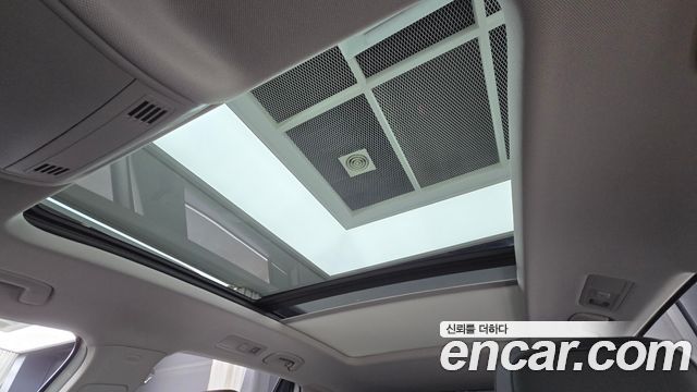 Volkswagen Tiguan 2024 — photo 18