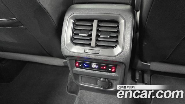 Volkswagen Tiguan 2024 — photo 19