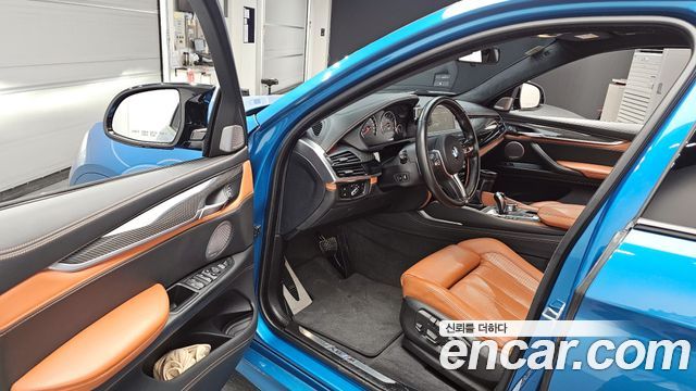 BMW X6M 2018 — photo 10