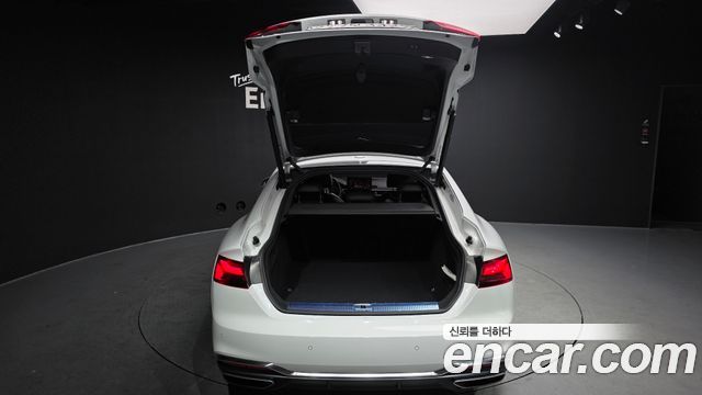 Audi A5 2020 — photo 20