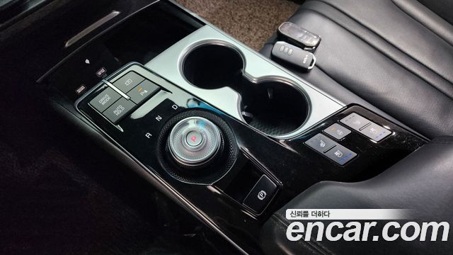 Kia K8 2022 — photo 9
