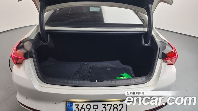 Kia K8 2022 — photo 20