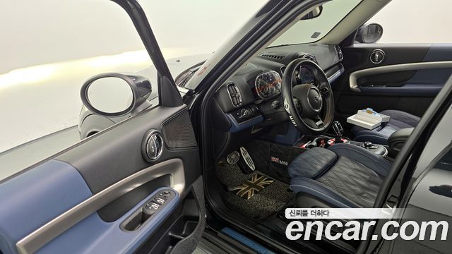Mini Countryman 2023 — photo 10