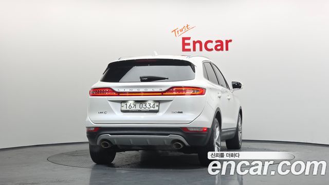Lincoln MKC 2016 — photo 4