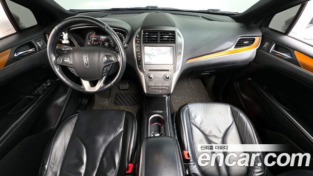 Lincoln MKC 2016 — photo 7