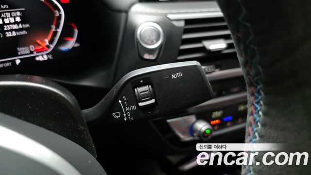 BMW X4 2021 — photo 16