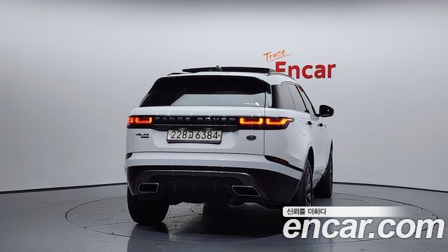 Land Rover Range Rover Velar 2019 — photo 4