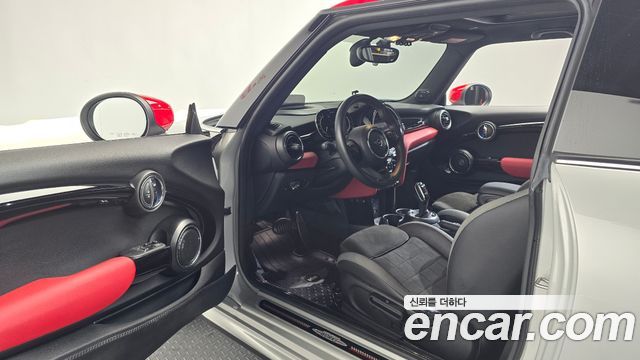 Mini Cooper 2021 — photo 10