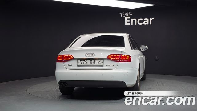 Audi A4 2012 — photo 4