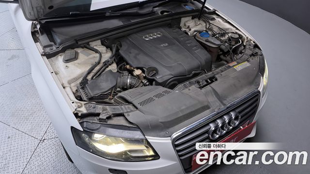 Audi A4 2012 — photo 6