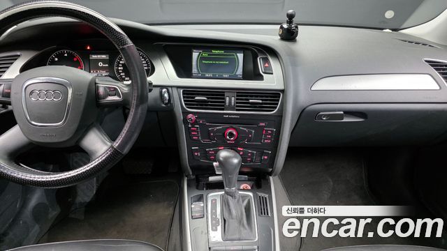 Audi A4 2012 — photo 14