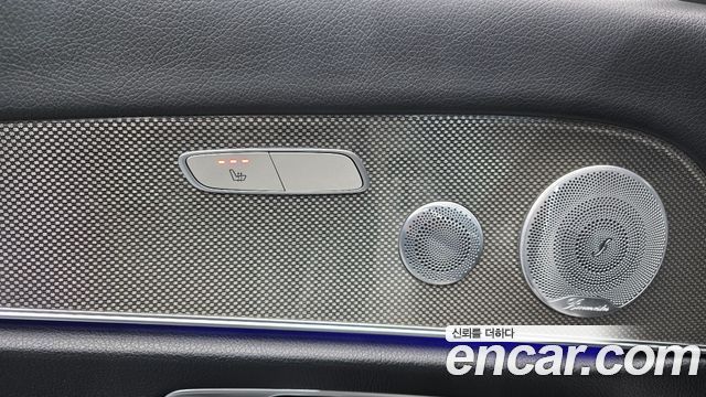 Mercedes-Benz E-Class 2020 — photo 18