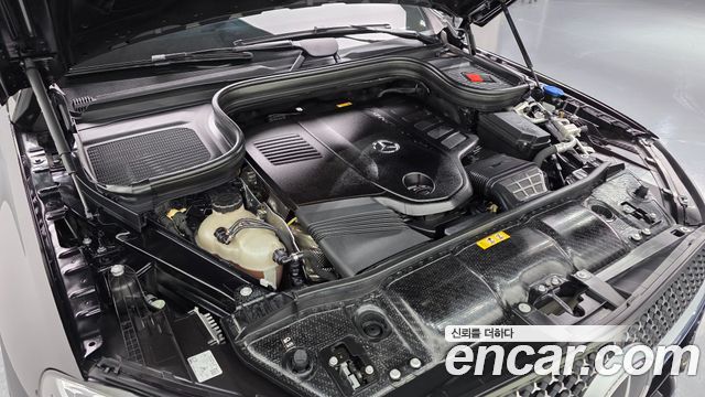 Mercedes-Benz GLE-Class 2024 — photo 6