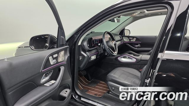 Mercedes-Benz GLE-Class 2024 — photo 11
