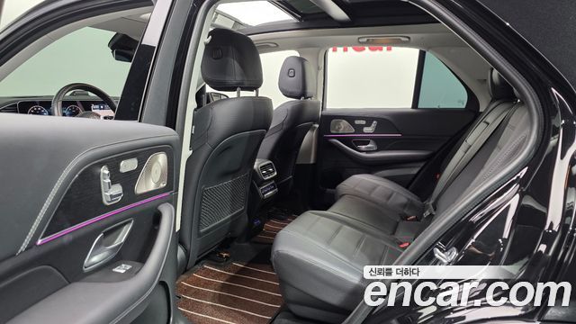 Mercedes-Benz GLE-Class 2024 — photo 12