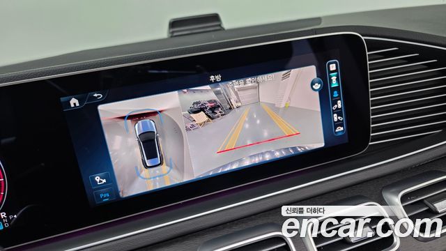 Mercedes-Benz GLE-Class 2024 — photo 14