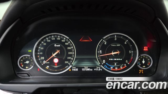 BMW X6 2018 — photo 8