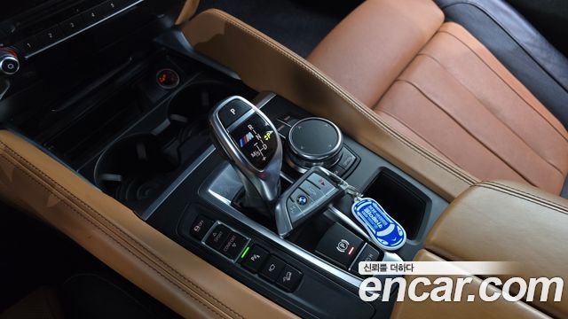 BMW X6 2018 — photo 9