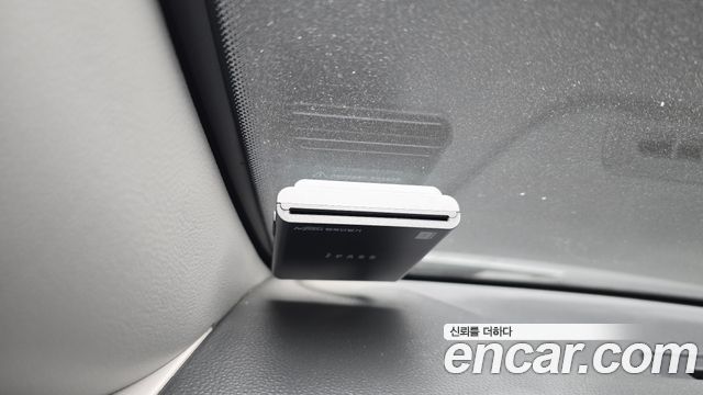 Hyundai Starex 2017 — photo 19