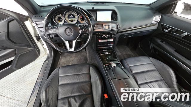 Mercedes-Benz E-Class 2015 — photo 7