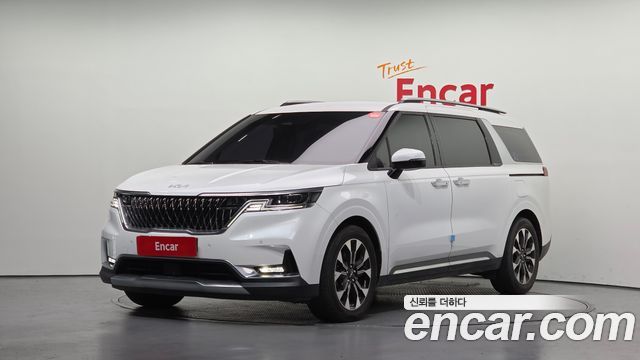 Kia Canival 2021 — photo 1