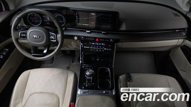 Kia Canival 2021 — photo 7