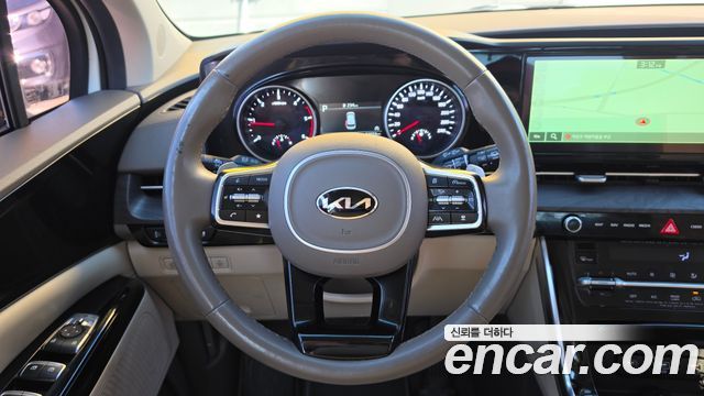 Kia Canival 2021 — photo 14