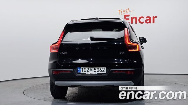 Volvo XC40 2021 — photo 4
