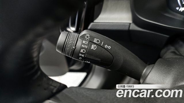 Volvo XC40 2021 — photo 18