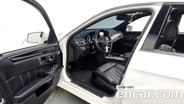 Mercedes-Benz E-Class 2014 — фото 10