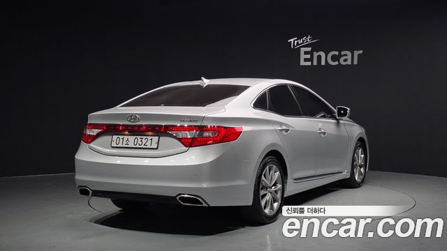 Hyundai Grandeur 2017 — photo 2