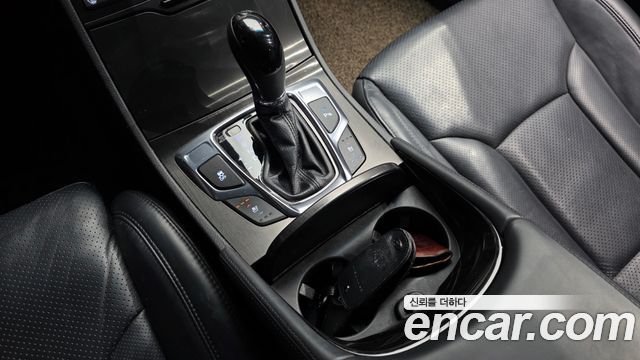 Hyundai Grandeur 2017 — photo 9