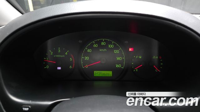 Hyundai Starex 2015 — photo 8