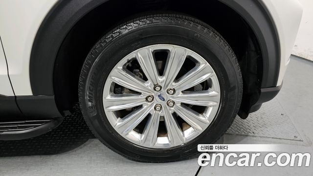 Ford Explorer 2020 — photo 5