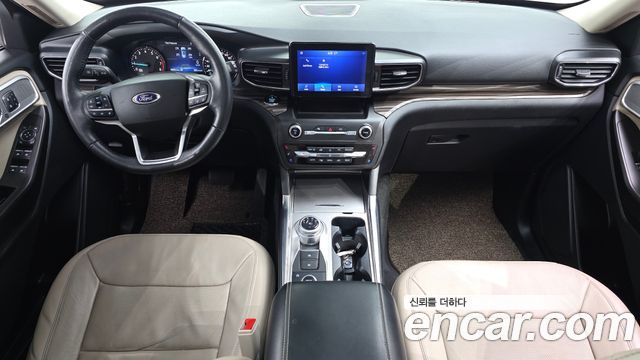 Ford Explorer 2020 — photo 7