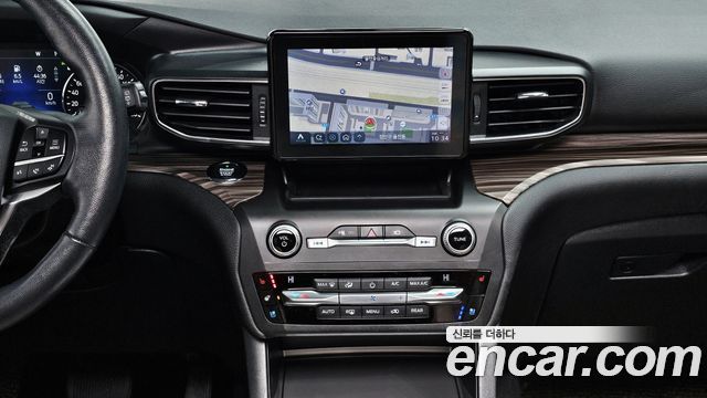 Ford Explorer 2020 — photo 15