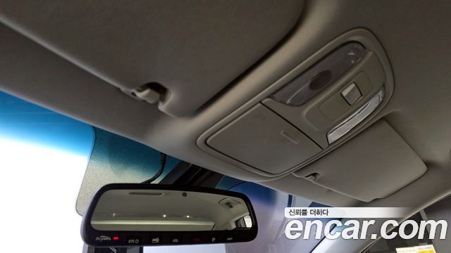 Kia K5 2016 — photo 17