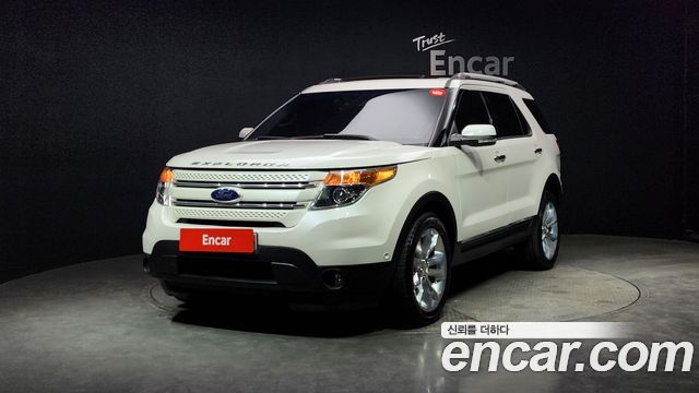 Ford Explorer 2014 — photo 1