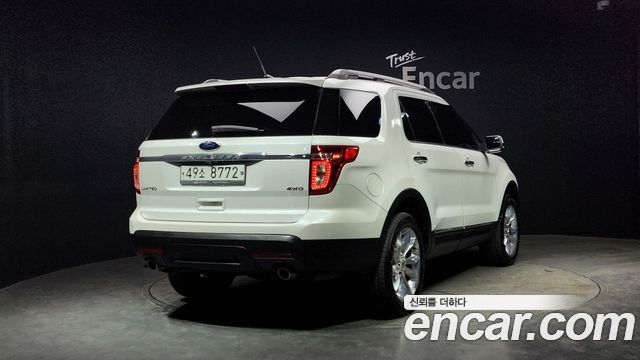 Ford Explorer 2014 — photo 2