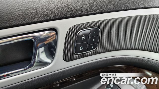 Ford Explorer 2014 — photo 16