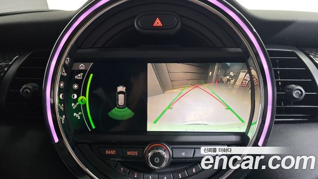 Mini Cooper 2019 — photo 15