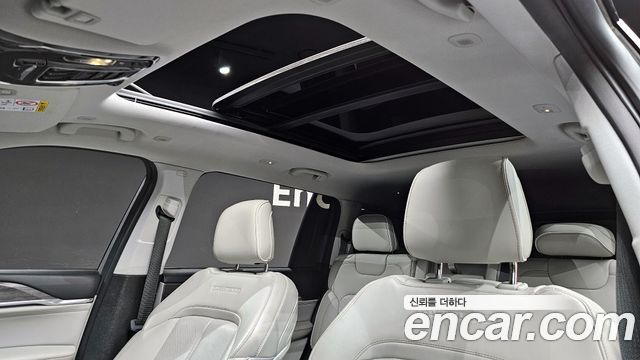 Jeep Cherokee 2021 — photo 18