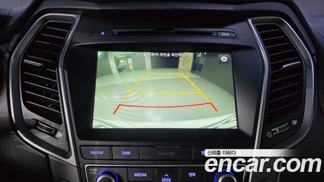 Hyundai Santafe 2017 — photo 16